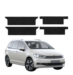 Powłoka techniczna na progi do Volkswagen Touran (2024-2026) GRIZZ 4w1 HeavyDuty Czarna