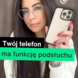 Twój telefon ma funkcję podsłuchu 😮🔊 o co w tym chodzi? 

Zapisz sobie ten film na później, aby móc do niego wrócić! 

W iPhone istnieje opcja Live Listen 👂

Została stworzona po to, aby wspomóc osoby z problemami ze słuchem. iPhone jest wykorzystany jako zdalny mikrofon, który przekazuje dźwięk do słuchawek. 

Uważaj, bo ktoś może wykorzystać tę funkcję i zostawić telefon w Twoim otoczeniu, a nawet kiedy opuści pomieszczenie, usłyszy w słuchawkach Twoje rozmowy ❗️

Wiedziałeś o tej funkcji?

Po więcej podobnych filmów zaobserwuj⬇️
@smartspot.tv 
@smartspot.tv 
@smartspot.tv 

.

#iphonetricks #iphonetrick #iphonehacks #iphonehack